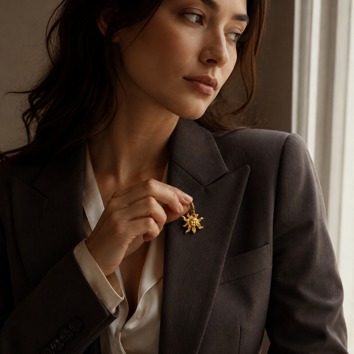 A second photographic styling view of Daywatch Sun Charm